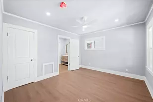 941 W 55th St, Los Angeles, CA 90037 - Photo 20
