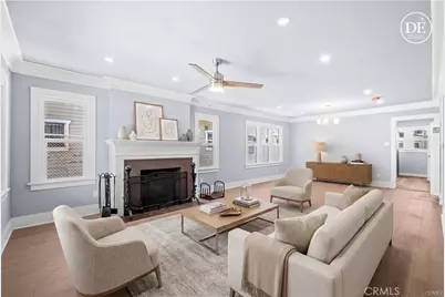 941 W 55th Street, Los Angeles, CA 90037 - Photo 8