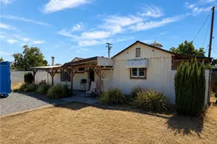 1082 S Santa Fe St, Hemet, CA 92543 - Photo 1