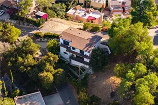 4300 Camello Rd, Woodland Hills, CA 91364 - Photo 2
