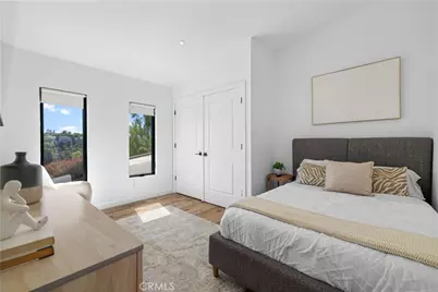 4300 Camello Road, Woodland Hills, CA 91364 - Photo 16