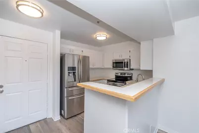 11410 Brookshire #319, Downey, CA 90241 - Photo 4