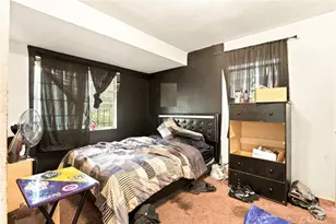 652 W 87th, Los Angeles, CA 90044 - Photo 20