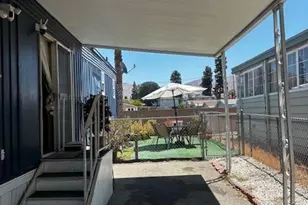 120 Sir Damas Dr, Riverside, CA 92507 - Photo 4