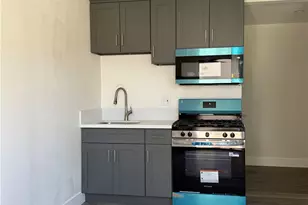 1028 S Gage, Los Angeles, CA 90023 - Photo 4