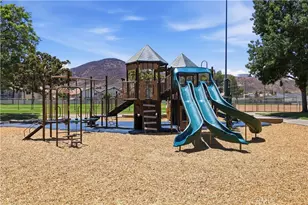 11552 Sheffield, Fontana, CA 92337 - Photo 28