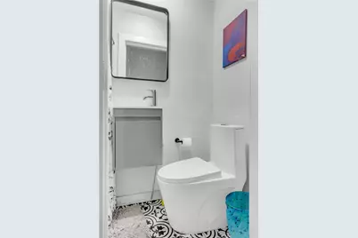 1162 39th Place, Los Angeles, CA 90037 - Photo 16