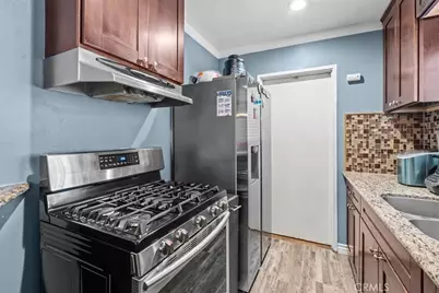 407 E Sunset, Long Beach, CA 90805 - Photo 14