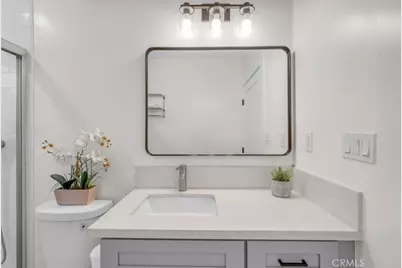 103 N Harvard, Los Angeles, CA 90004 - Photo 40