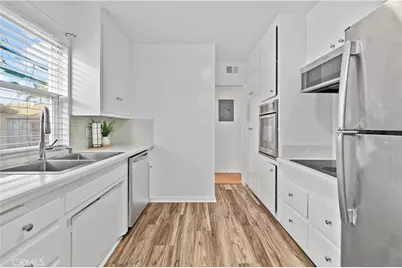 1227 E 1st #2F, Long Beach, CA 90802 - Photo 6
