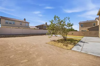 12978 Oakwood Street, Victorville, CA 92392 - Photo 38