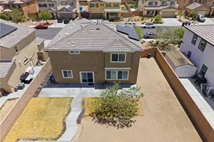 12978 Oakwood St, Victorville, CA 92392 - Photo 36
