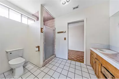915 E 41st, Los Angeles, CA 90011 - Photo 22