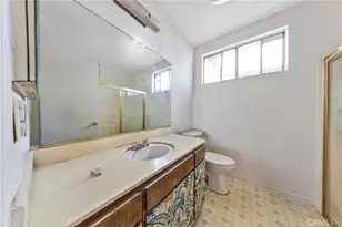 915 E 41st, Los Angeles, CA 90011 - Photo 30