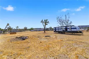 7425 Joshua View, Yucca Valley, CA 92284 - Photo 30