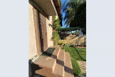 1150 S Agusta, Los Angeles, CA 90023 - Photo 2