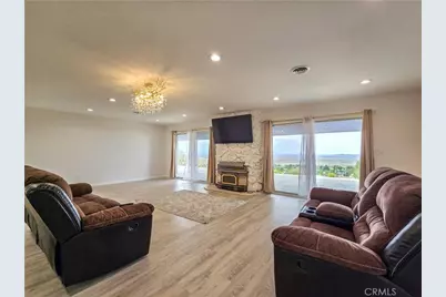 31611 157th, Llano, CA 93544 - Photo 14