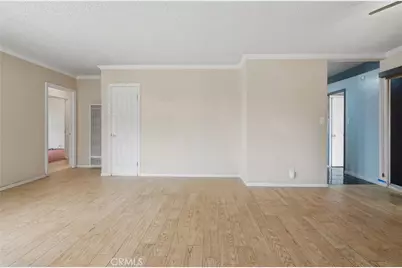 2412 W Tichenor Street, Compton, CA 90220 - Photo 8
