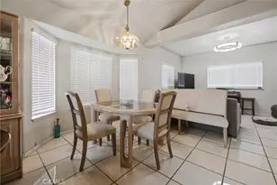 18083 San Jacinto, Fontana, CA 92336 - Photo 8