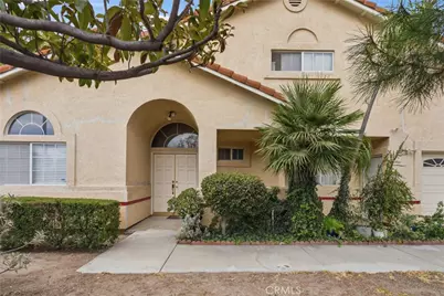 18083 San Jacinto, Fontana, CA 92336 - Photo 2