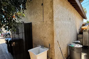 5952 Priory, Bell Gardens, CA 90201 - Photo 20