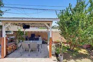 12027 168th, Artesia, CA 90701 - Photo 44