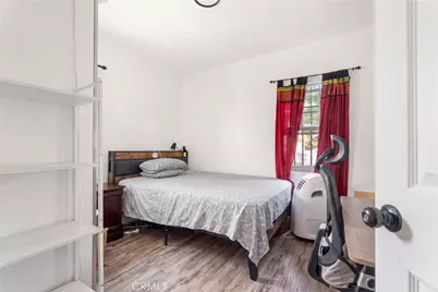 433 W 55th, Los Angeles, CA 90037 - Photo 16