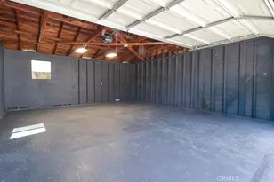 1839 W 35th Pl, Los Angeles, CA 90018 - Photo 28