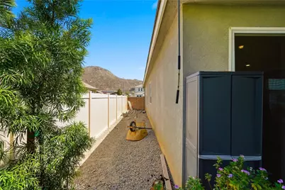 21185 Telegraph, Riverside, CA 92507 - Photo 40
