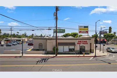 17851 Chatsworth, Granada Hills, CA 91344 - Photo 2