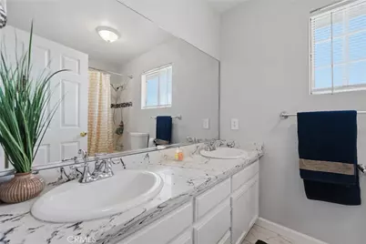 7257 Motz Street, Paramount, CA 90723 - Photo 16
