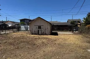 1749 W 49th, Los Angeles, CA 90062 - Photo 28