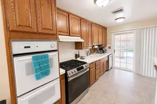 11247 Ruffner, Los Angeles, CA 91344 - Photo 8