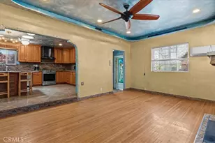 9501 Baird Ave, Los Angeles, CA 90002 - Photo 6