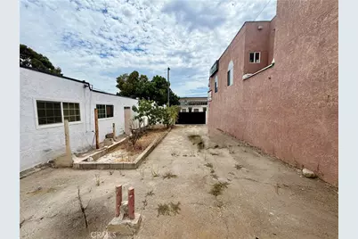 2616 W Beverly Blvd, Montebello, CA 90640 - Photo 4