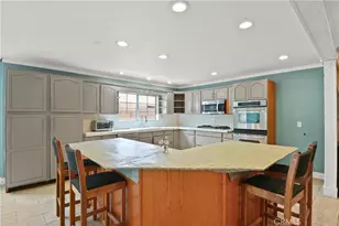 20303 Wardham, Lakewood, CA 90715 - Photo 8