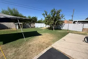 612 Townsley, Bakersfield, CA 93304 - Photo 12