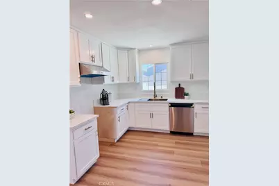 8166 Borson, Downey, CA 90242 - Photo 10
