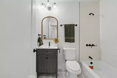 2111 S Bronson, Los Angeles, CA 90018 - Photo 44