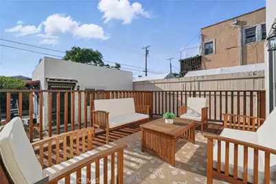 2111 S Bronson, Los Angeles, CA 90018 - Photo 40