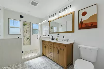 2111 S Bronson, Los Angeles, CA 90018 - Photo 32