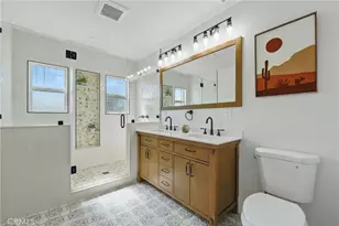 2111 S Bronson, Los Angeles, CA 90018 - Photo 32