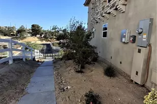 16620 Forrest Ave, Victorville, CA 92395 - Photo 68