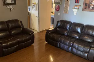 604 W 83rd, Los Angeles, CA 90044 - Photo 10