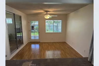 2938 Los Flores, Lynwood, CA 90262 - Photo 8