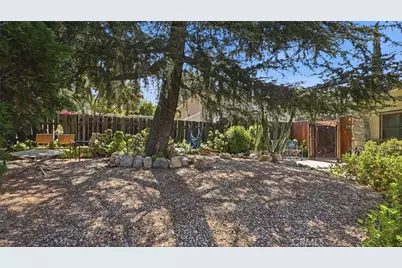 7276 Summitrose Street, Tujunga, CA 91042 - Photo 6