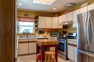 10325 Brookshire, Downey, CA 90241 - Photo 6