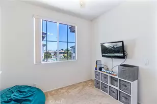 4560 Montecito Dr, La Palma, CA 90623 - Photo 16