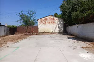 1153 Euclid, Los Angeles, CA 90023 - Photo 18
