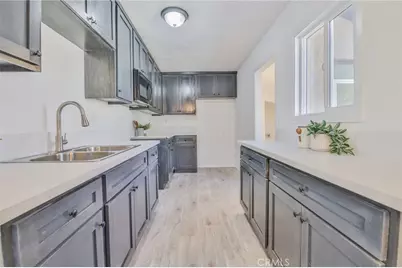 3120 W 63rd, Los Angeles, CA 90043 - Photo 8